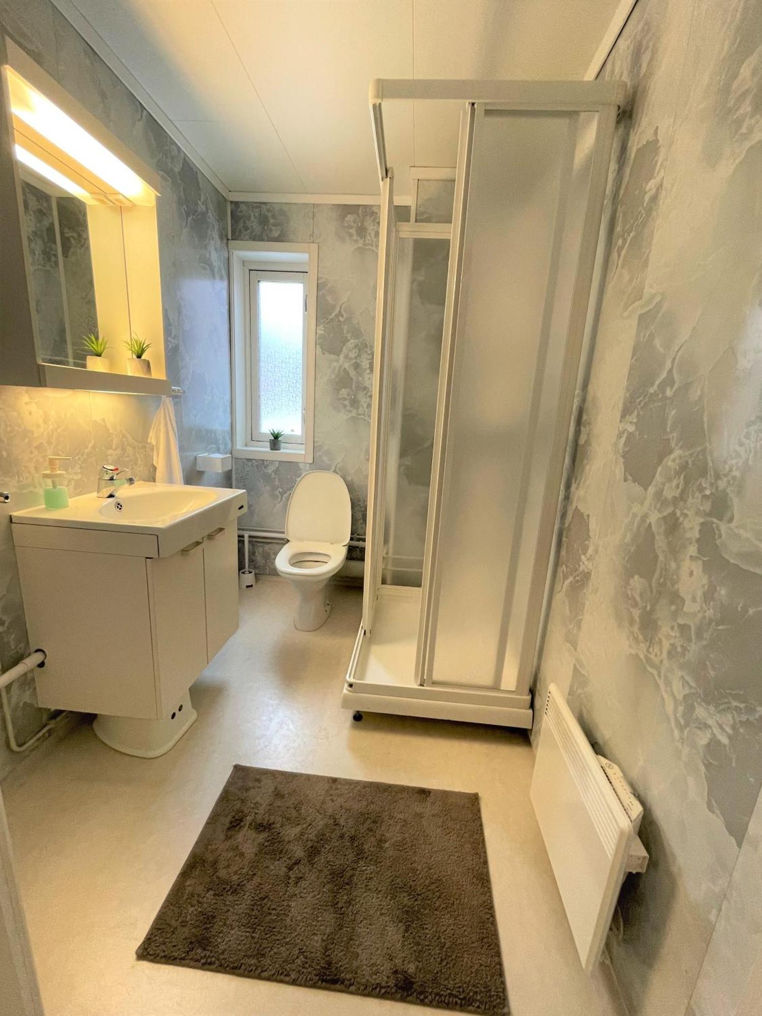 Lassiebyn 10 Entire Apartment With Parking & Kitchen Branäs Esterno foto